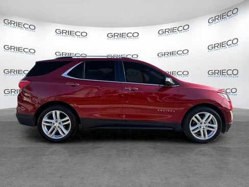 Used 2020 Chevrolet Equinox Premier FWD image 8