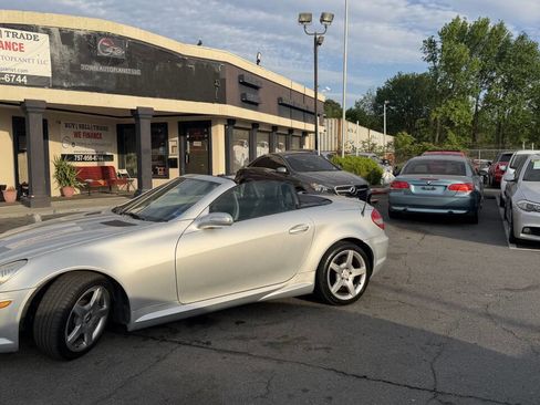 Used 2006 Mercedes-Benz SLK 350 image 13