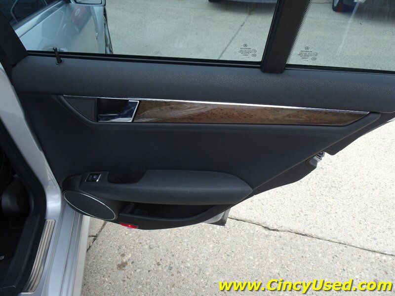 Used 2010 Mercedes-Benz C 63 AMG Sedan image 27