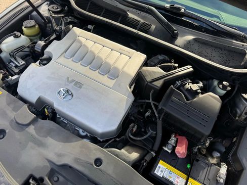 Used 2010 Toyota Camry SE image 23