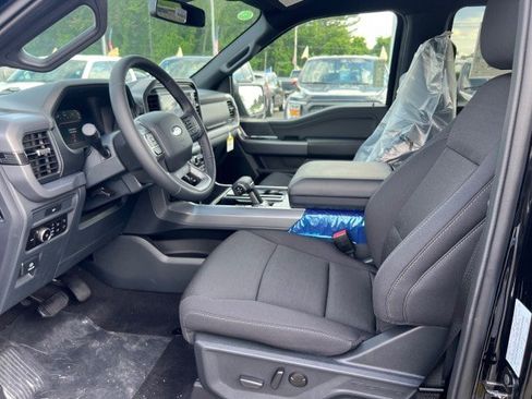New 2026 Ford F150 XLT w/ Equipment Group 302A MID AWD/4WD image 7