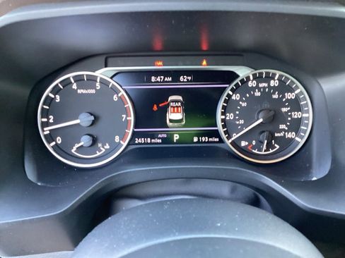 Used 2023 Nissan Rogue SV w/ SV Premium Package image 6