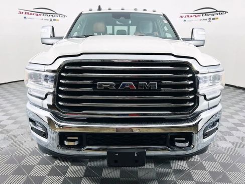Used 2023 RAM 2500 Limited image 3