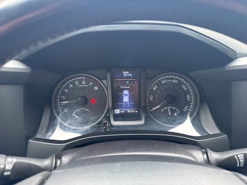 Used 2016 Toyota Tacoma 4x4 Double Cab image 17