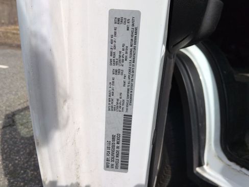 Used 2025 RAM ProMaster 2500 w/ Convenience Group FWD image 27