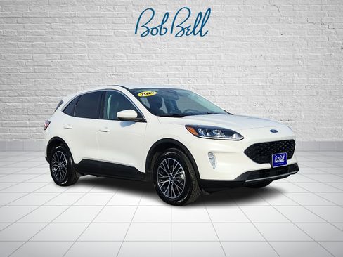 Used 2022 Ford Escape SEL w/ Technology Package image 1