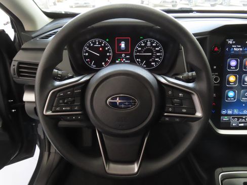 Used 2025 Subaru Impreza 2.0i Sport image 17