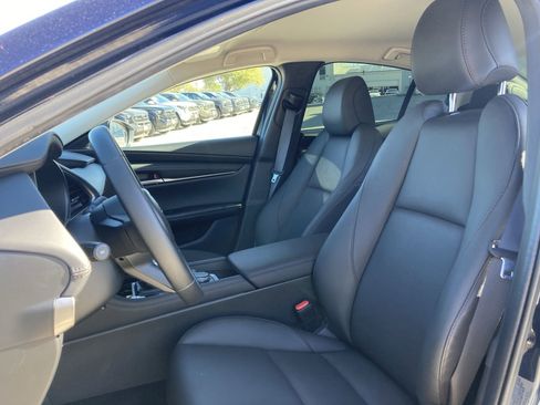 Used 2024 MAZDA MAZDA3 s image 13