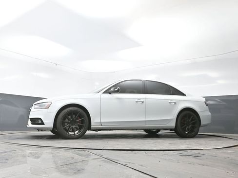 Used 2013 Audi A4 2.0T Premium Plus w/ Premium Plus Pkg image 28