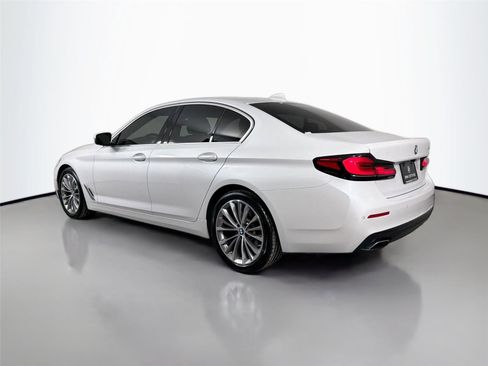 Certified 2023 BMW 530i w/ Premium Package RWD image 7