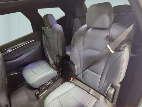Used 2023 Buick Enclave Essence w/ Experience Buick Package image 24