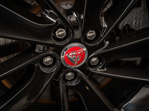 Used 2023 Jaguar F-PACE S image 8