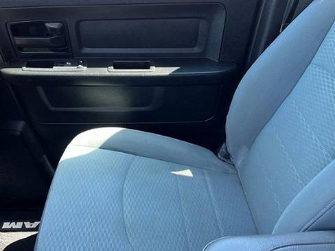 Used 2019 RAM 1500 Express image 17