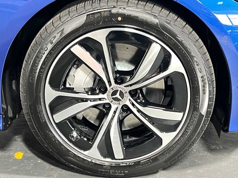 New 2025 Mercedes-Benz CLE 300 4MATIC Coupe image 9