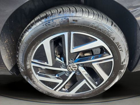 Used 2024 Volkswagen Jetta SEL FWD image 34