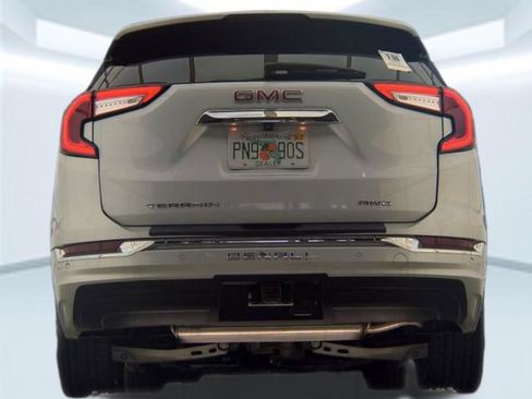 Used 2022 GMC Terrain Denali AWD/4WD image 15
