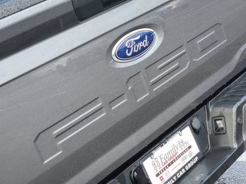 Used 2022 Ford F150 XL w/ STX Appearance Package RWD image 6