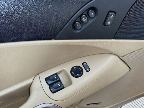 Used 2005 Chevrolet Corvette Coupe w/ Preferred Equipment Group image 17