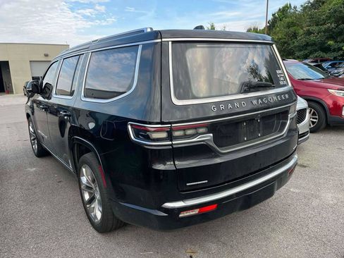 Used 2022 Jeep Grand Wagoneer Series II w/ Premium Group II AWD/4WD image 3