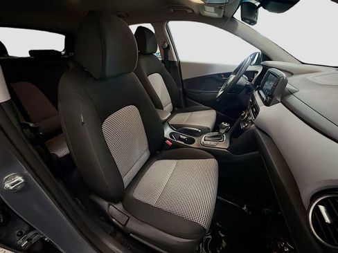 Used 2021 Hyundai Kona SEL FWD image 29