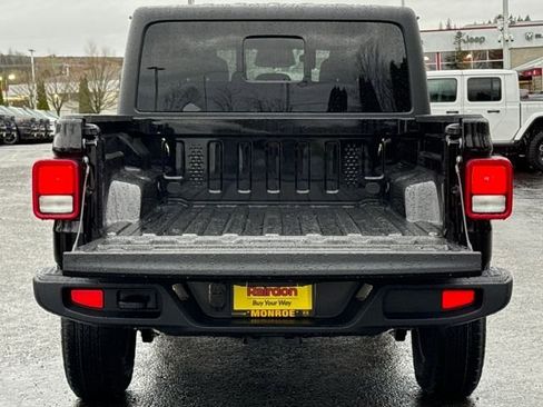 New 2026 Jeep Gladiator Sport image 8