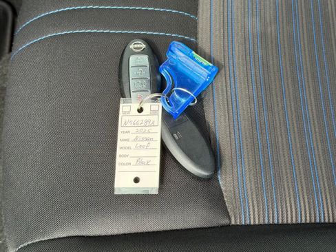 Used 2025 Nissan Leaf S FWD image 36