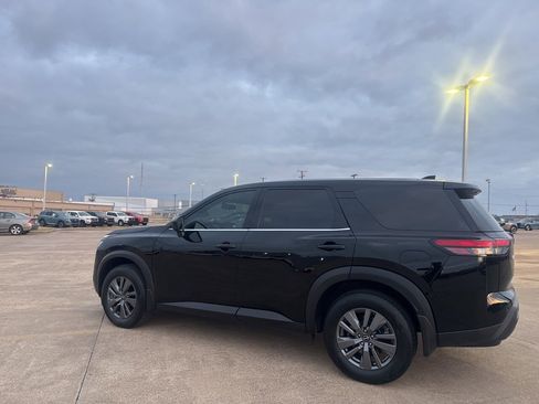 Certified 2024 Nissan Pathfinder S w/ Cargo Package image 15