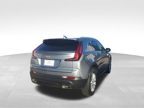 Certified 2023 Cadillac XT4 Luxury w/ Cold Weather Package image 4