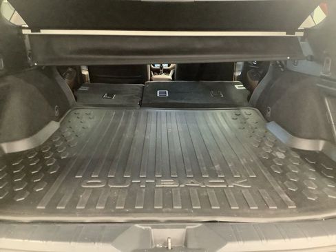 Used 2023 Subaru Outback Touring XT AWD/4WD image 16