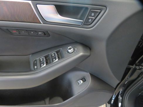 Used 2015 Audi Q5 2.0T Premium Plus w/ Technology Package AWD/4WD image 14