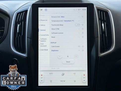 Used 2022 Ford Edge SE w/ Black Appearance Package image 18