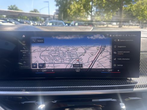 Used 2023 BMW X7 M60i w/ M Sport Professional Package image 28