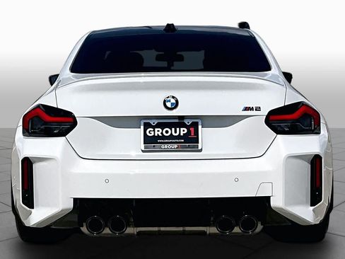 Used 2026 BMW M2 w/ Lighting Package RWD image 4