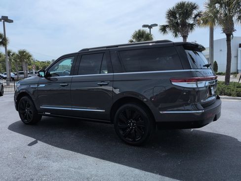 Used 2023 Lincoln Navigator L Black Label AWD/4WD image 6