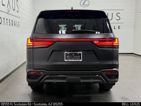 Used 2025 Lexus LX 600 F Sport w/ Accessory Package (2T) AWD/4WD image 5