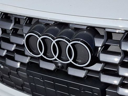 New 2026 Audi Q5 Premium Plus image 23
