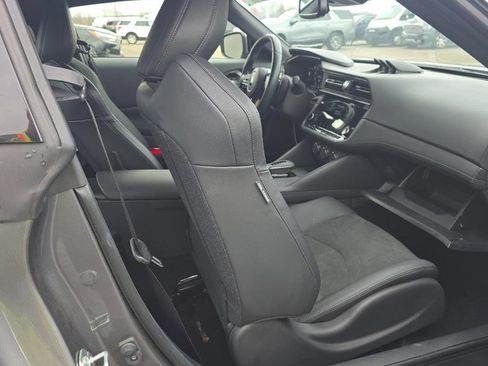 Certified 2024 Nissan Z Performance w/ Floor Mat Package image 6