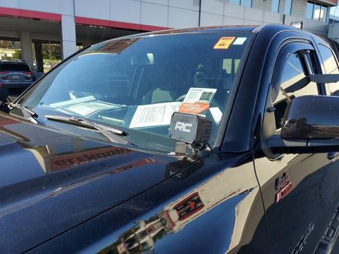 Used 2023 Toyota Tacoma TRD Sport image 10