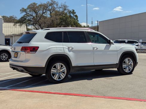 Used 2019 Volkswagen Atlas SEL image 4