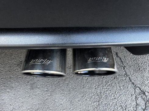 Used 2006 Chevrolet Corvette Coupe w/ Performance Package image 36