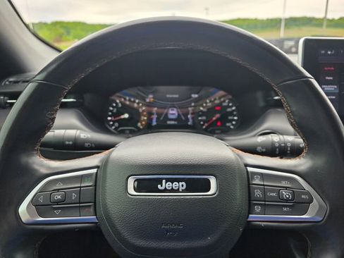 Used 2022 Jeep Compass Limited image 12