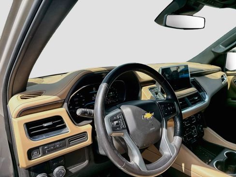Used 2023 Chevrolet Tahoe Premier RWD image 12