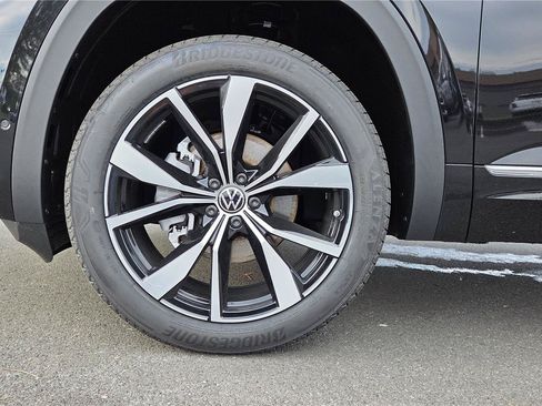 New 2026 Volkswagen Atlas SEL Premium R-Line AWD/4WD image 10