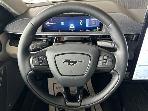 Used 2025 Ford Mustang Mach-E Premium AWD/4WD image 16