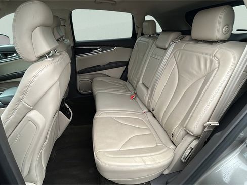 Used 2016 Lincoln MKX Select w/ Select Plus Package image 13