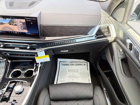 New 2026 BMW X7 xDrive40i w/ Executive Package image 19