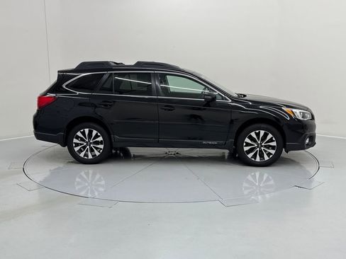 Used 2015 Subaru Outback 3.6R Limited image 7