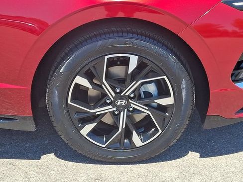 Used 2025 Hyundai Sonata SEL FWD image 10