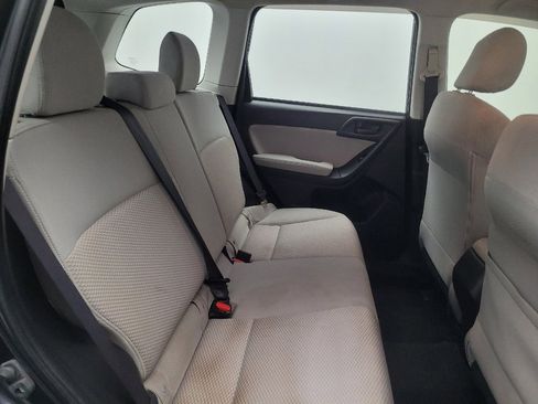Used 2014 Subaru Forester 2.5i image 19