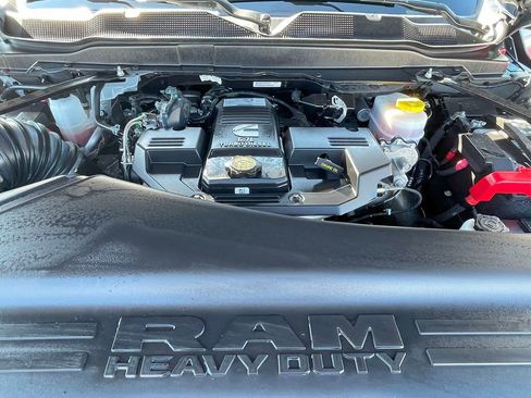 Used 2024 RAM 2500 Tradesman image 33